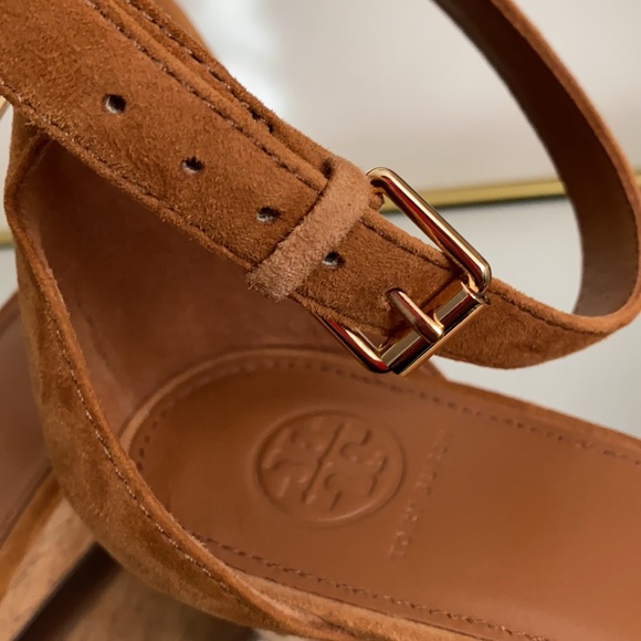Tory Burch Savannah Wedge Sandal - Picture 8 of 8